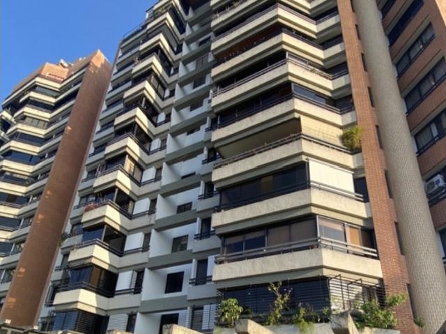 Vendo Apartamento en Los Naranjos