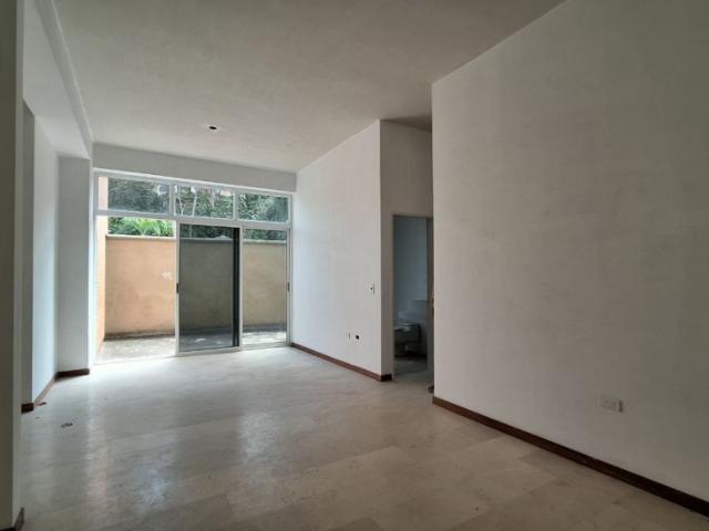 Vendo Apartamento PB de 88m2 con 24m2 de terraza 2h/2b/2p.e. La Boyera