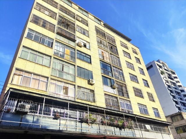 Vendo apartamento Ph 215m2 La Florida 5544