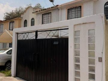 VENDO BONITA CASA COFRADIA 4 CUAUTITLÁN IZCALLI