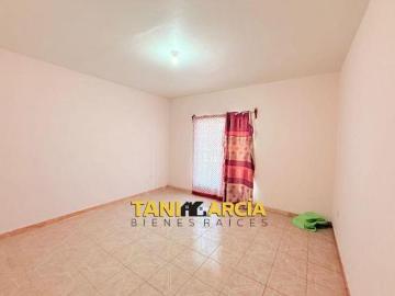 Vendo Casa muy amplia super céntrica! en Córdoba, a unas calles de la clínica 61 y parque San Miguel