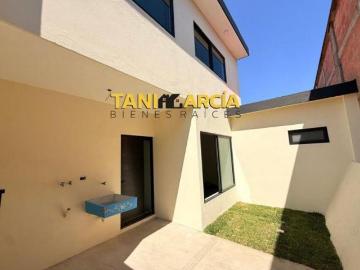 Vendo Casa Nueva en Fraccionamiento Privado Villas Paraíso en Fortín