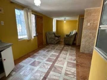 Vendo casa amplia, 3H, 1B. 85mt2 | 3 Dormitorios por 60000. 00 en Maipú
