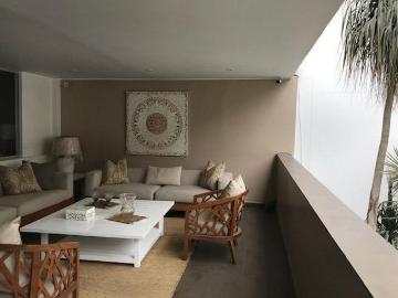 Vendo casa chacarilla surco con departamentos independientes
