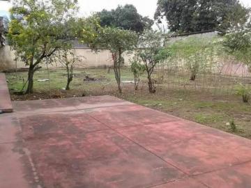 Vendo Casa como Terreno a 2 cuadras Plaza de Armas Tarapoto