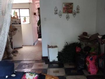 Vendo casa como terreno en Urb VENTURA ROSSI Rimac