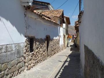 Vendo casa como terreno en centro historico, papeles en regla