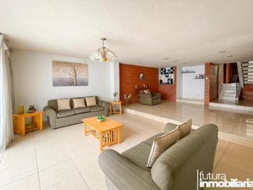 Vendo Casa como Terreno San Miguel Pio XII Urb.Maranga. $380,000
