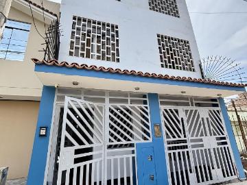 Vendo casa comercial de 3 pisos cerca a essalud