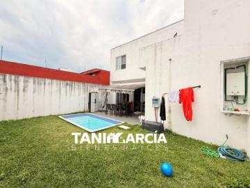 Vendo Casa con alberca en Fraccionamiento Privado en Córdoba