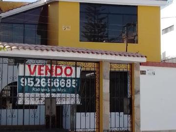 Vendo casa con buena ubicacion
