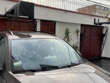 VENDO CASA CON JARDIN CERCA A PEDRO VENTURO CON SURQUILLO