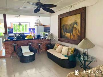 VENDO CASA CON PISCINA EN CORONADO 6