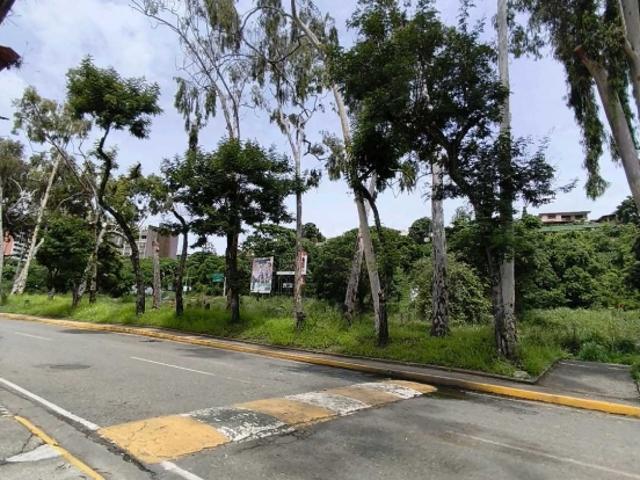 Vendo casa duplex original 245m2 La California Sur 4110