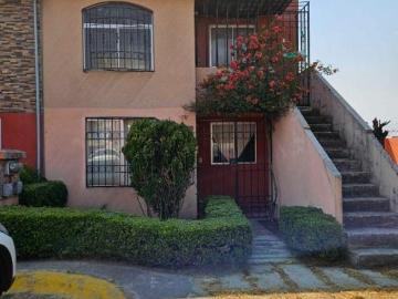 VENDO CASA DÚPLEX PLANTA BAJA EN REAL DEL BOSQUE, TULTITLÁN. EDO MEX