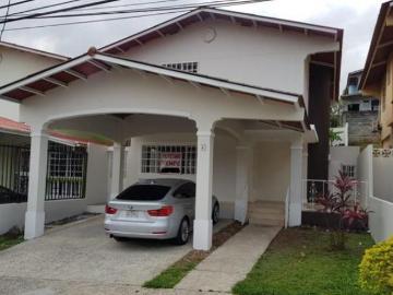 VENDO CASA DE NIVELES EN COMPLEJO CERRADO VILLA ZAITA