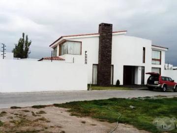 Vendo casa de lujo La Planicie de Challapampa