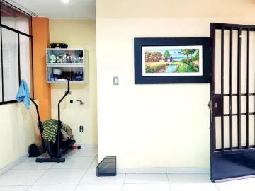 Vendo casa de pisos totalmente acaba jcm sjl sper precio
