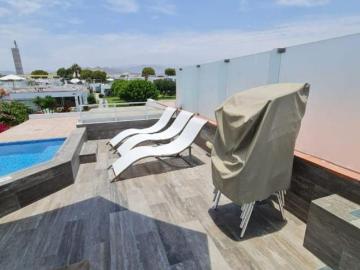 VENDO, casa de playa en Condominio Palabritas, casa 65, Cañete con piscina
