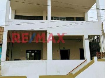 Vendo Casa De 03 Pisos En Balneario Playa De Puerto Chico Barranca