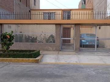 VENDO CASA DE 2 PISOS 4DORM COCHERA SAN MIGUEL