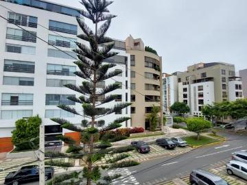 VENDO CASA EXCLUSIVA EN MIRAFLORES
