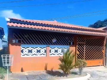 VENDO CASA EN MONTELIMAR LOS MOLINOS
