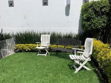 VENDO CASA EN BOSQUE REAL EN PRIVADA DEL MURMULLO CON JARDÍN Y SALÓN DE JUEGOS