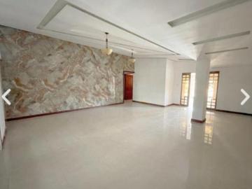 VENDO CASA EN BRISAS DEL GOLF