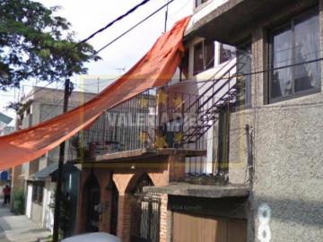 VENDO CASA EN CAMPAMENTO 2 DE OCTUBRE, IZTACALCO