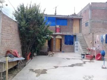 VENDO CASA EN CHILCA HYO