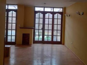 ALQUILER / VENTA Casa en Colinas Victoria, Baños del Inca Cajamarca