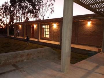 Vendo Casa en Condominio Azhares del Sur en Chincha