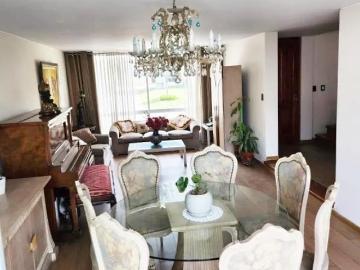 Vendo casa en condominio exclusivo frente a parque interno en monterricosurco