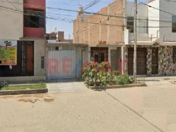 Vendo Casa En Construcción Frente A Parque 180 M2 Urb. San Judas Tadeo