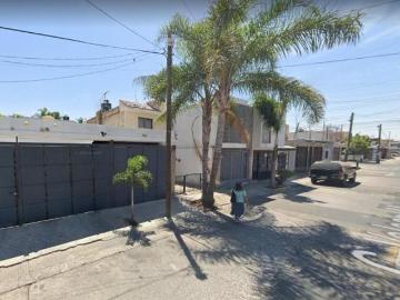 VENDO CASA EN HUENTITAN EL BAJO, GDL/JAL