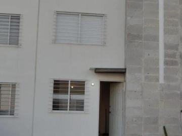 VENDO CASA EN LOS ENCINOS, QUERETARO! 2 0 4