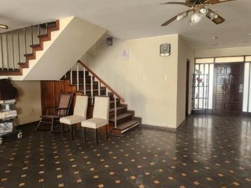 VENDO CASA EN SAN BORJA DE 300m2 EXCELENTE UBICACIÓN