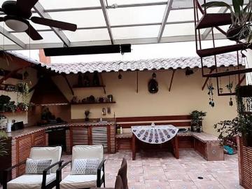 Vendo Casa en San Isidro
