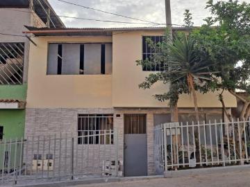 Vendo Casa En San Juan De Miraflores A Solo 5 Minutos De La Estación Villa María