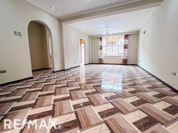 Vendo Casa En San Juan De Lurigancho