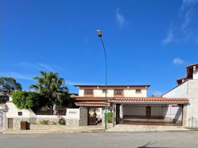 Vendo Casa en Urbanización Los Naranjos
