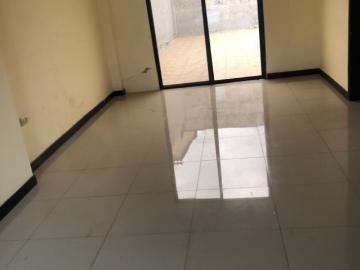 VENDO CASA ESQUINERA URB. VILLA CLUB
