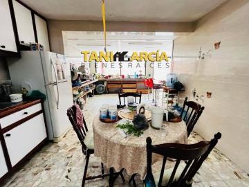 Vendo Casa grande de 4 pisos en Fortín