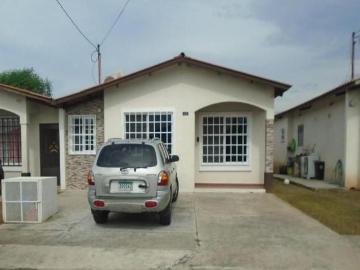VENDO CASA HACIENDA SANTA FE. COD CA