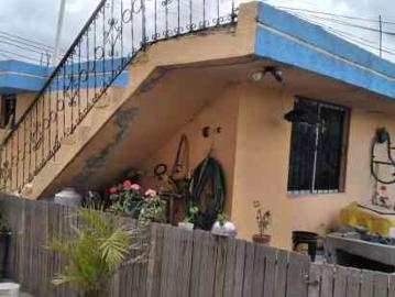 VENDO CASA INDEPENDIENTE LOTE DE 256 METROS
