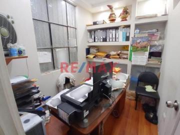 Vendo Casa / Local 500M2 Construidio Sagrada Familia Chorrillos