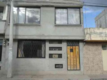 Vendo casa pequeña en San Pablo del Lago