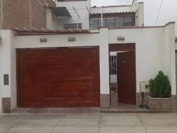VENDO CASA POR VIAJE