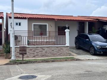 VENDO CASA RESIDENCIAL LA CHORRERA ARBOLEDAS LAS MAGNOLIAS